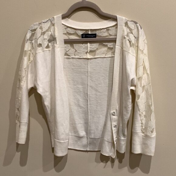 American Eagle  Cream Lace Inset Cardigan - Picture 3 of 11